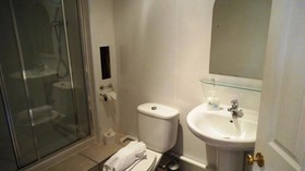 Alexander Guest House