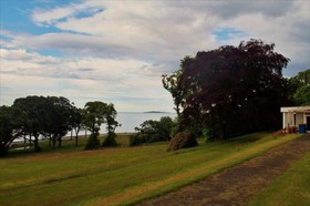 Almond House Lodge