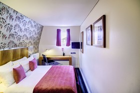 Four Points by Sheraton Edinburgh