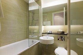 Four Points by Sheraton Edinburgh