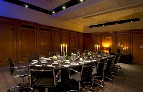 Apex Waterloo Place Hotel