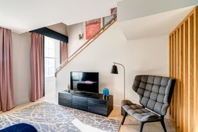 Apex Waterloo Place Hotel