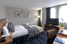 Apex Waterloo Place Hotel