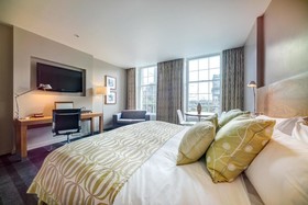 Apex Waterloo Place Hotel