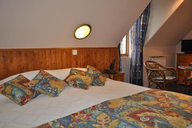 Ashdene House