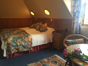 Ashdene House