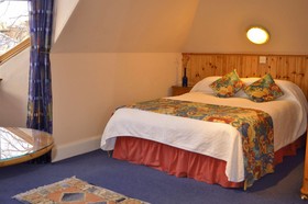 Ashdene House