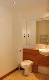 Best Western Kings Manor Hotel