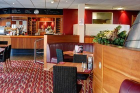 Best Western Kings Manor Hotel