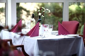 Best Western Kings Manor Hotel