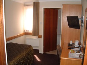 Best Western Kings Manor Hotel