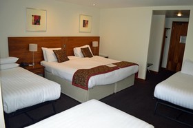 Best Western Kings Manor Hotel