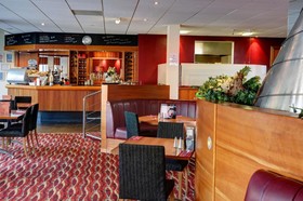 Best Western Kings Manor Hotel