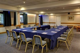 Best Western Kings Manor Hotel