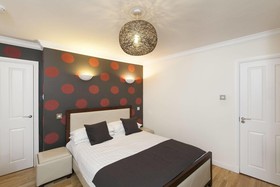 Burnets Apartments