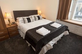 CastleView Guest House