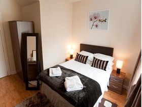 CastleView Guest House