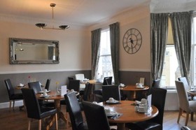 CastleView Guest House
