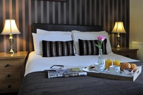 CastleView Guest House