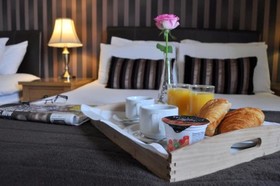 CastleView Guest House