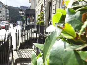 CastleView Guest House