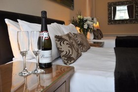 CastleView Guest House