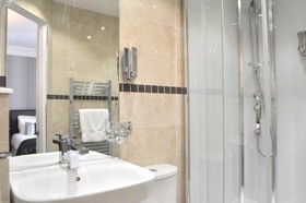 CastleView Guest House