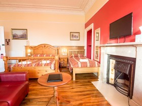 Corstorphine Lodge Hotel