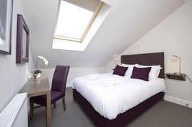 Destiny Scotland - George IV Apartments