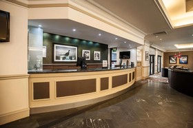 DoubleTree by Hilton Hotel Edinburgh Airport