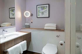 DoubleTree by Hilton Hotel Edinburgh Airport