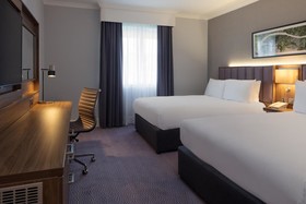 DoubleTree by Hilton Hotel Edinburgh Airport