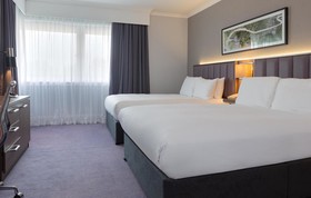 DoubleTree by Hilton Hotel Edinburgh Airport