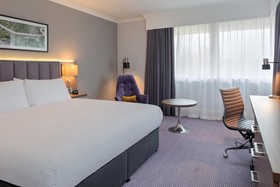DoubleTree by Hilton Hotel Edinburgh Airport
