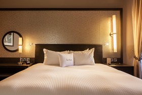 DoubleTree by Hilton Hotel Edinburgh City Centre