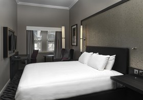 DoubleTree by Hilton Hotel Edinburgh City Centre