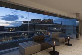 DoubleTree by Hilton Hotel Edinburgh City Centre