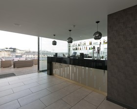 DoubleTree by Hilton Hotel Edinburgh City Centre