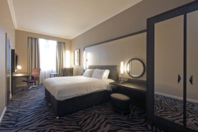 DoubleTree by Hilton Hotel Edinburgh City Centre