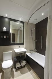 DoubleTree by Hilton Hotel Edinburgh City Centre