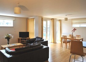 Dreamhouse Apartments Edinburgh Tollcross