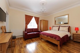 Edinburgh City Suites