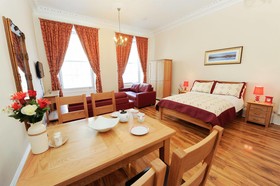 Edinburgh City Suites