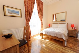 Edinburgh City Suites