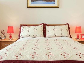 Edinburgh City Suites