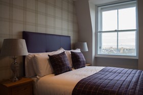 Braid Apartments by Mansley