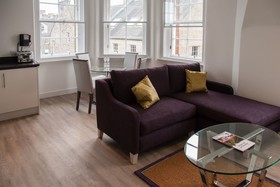 Braid Apartments by Mansley