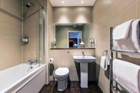 Heeton Concept Hotel - Stewart Aparthotel Edinburgh