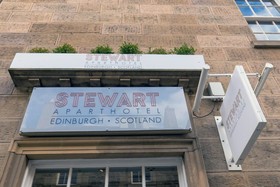 Heeton Concept Hotel - Stewart Aparthotel Edinburgh