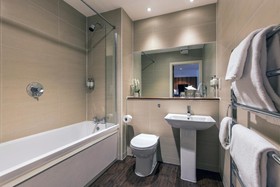 Heeton Concept Hotel - Stewart Aparthotel Edinburgh